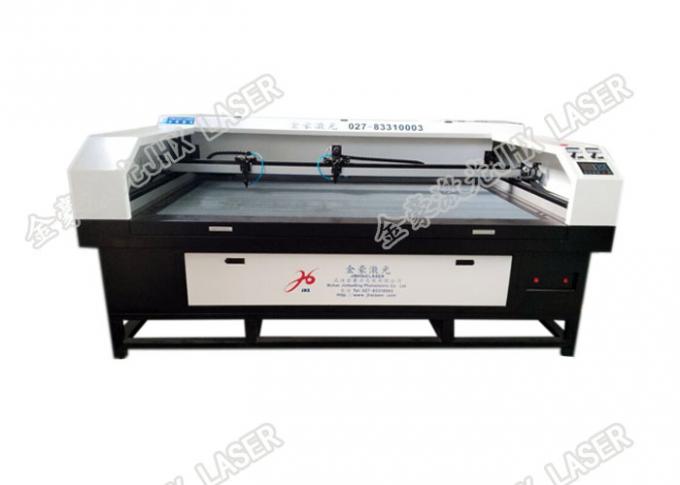 Clothing Embroidery Laser Cutting Machine Two Heads Professional Controlling 1