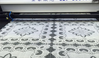 China Large Format  Garment Laser Cutting Machine For Bridal Wedding Veil Lace Trim factory